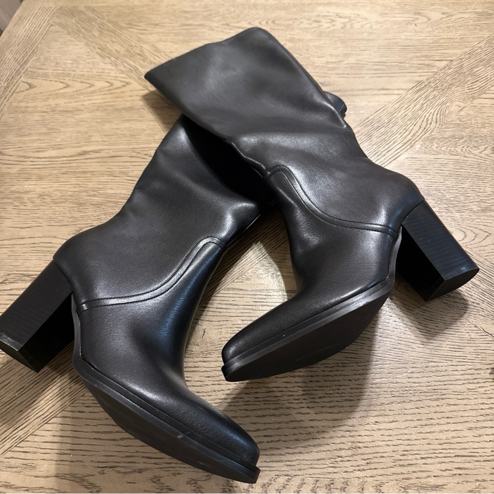 Knee High Riding Boots  Size 9.5 Motimoden /Chunky Heel
